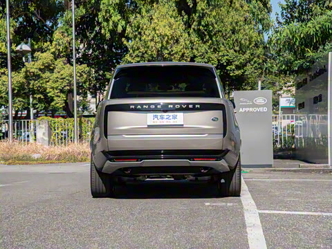 2025�� 3.0 L6 400PS �����ӳ���