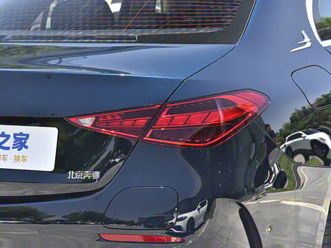 2025�� �Ŀ� C 350 eL