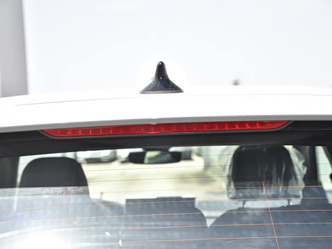 2025�� �Ŀ� 300TSI R-Line