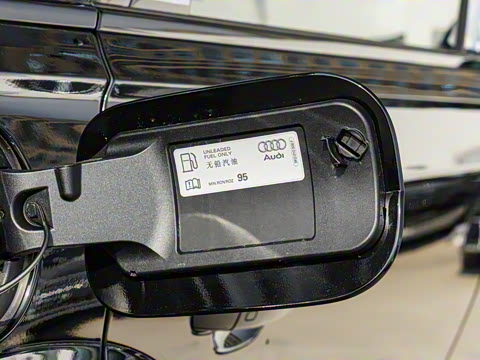 2025�� 55 TFSI quattro S line����ʿ��