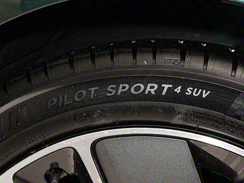 2025�� Ultra ���ܻ��°�