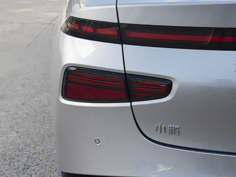 2023�� P7i 702 Max