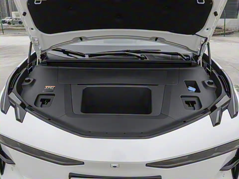 2025�� ������������