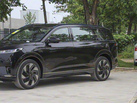 2025�� 636Max�Ǽݰ� 6��