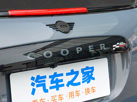 2025�� JOHN COOPER WORKS CABRIO