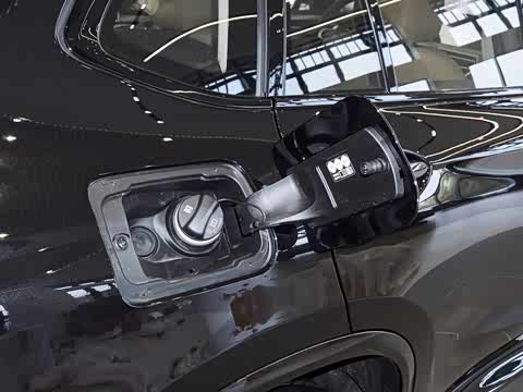 2022�� xDrive 30i M�˶���װ