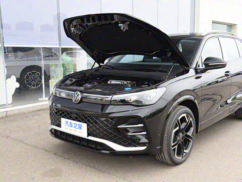 2025�� PRO 380TSI ���� R-Line �����