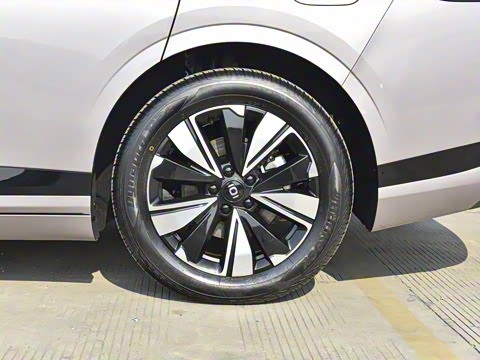 2023�� ���� 200 Pro