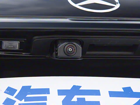 2025�� GLC 260 L 4MATIC ������