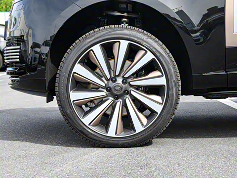 2024�� 3.0 L6 400PS SV���ٴ����ӳ��� 4��