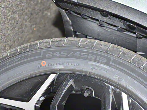 2024�� 300Max���̰�