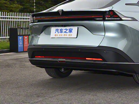 2024�� 300Max���̰�