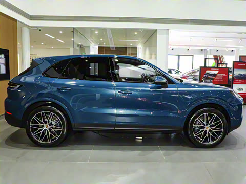 2025�� Cayenne 3.0T ���ΰ�