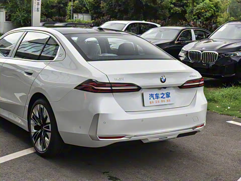 2024�� 530Li ������ ������װ