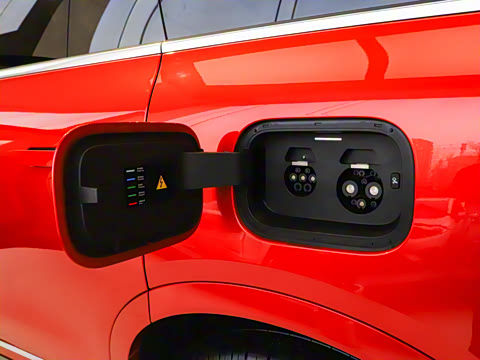 2024�� ���� Ultra�� 42kWh 6����