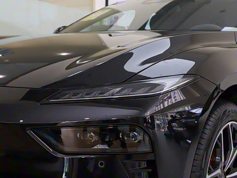 2025�� ���� 550ProѲ����