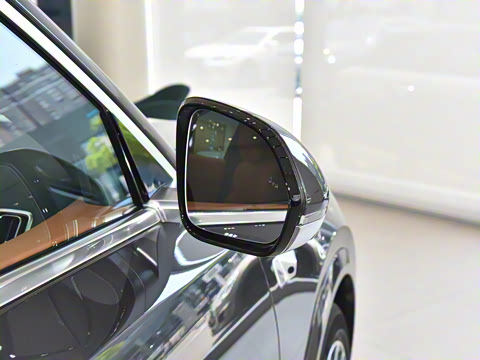 2025�� Pro ���ܻ��°�