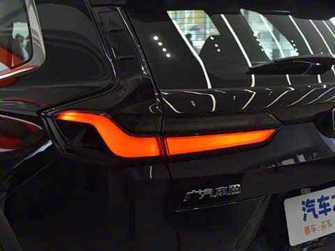 2025�� 240TURBO �������� 5��