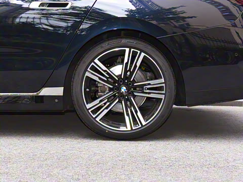 2023�� 740Li ������ M�˶���װ