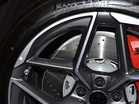 2025�� �����׷�������