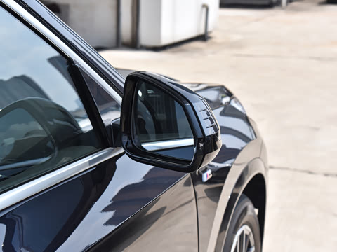 2023�� eDrive25L M�˶���װ