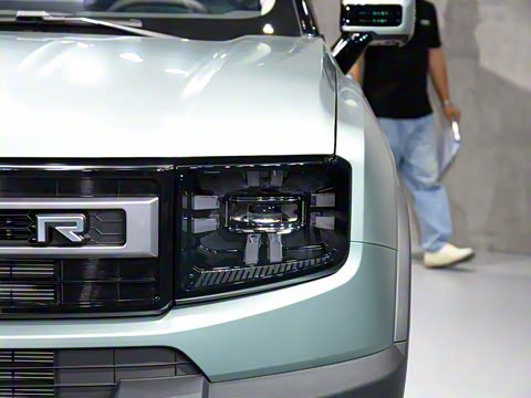 2025�� 2.0TD XWD����