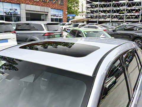 2025 2.4T CVT Wagon tS EyeSight