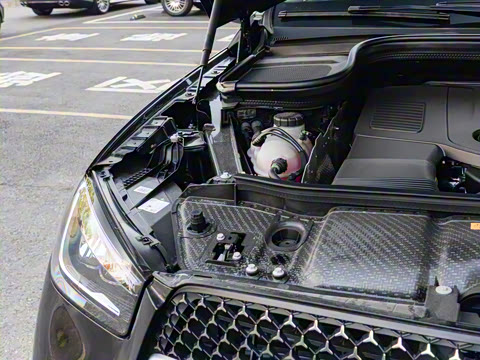 2025�� GLE 400 e 4MATIC