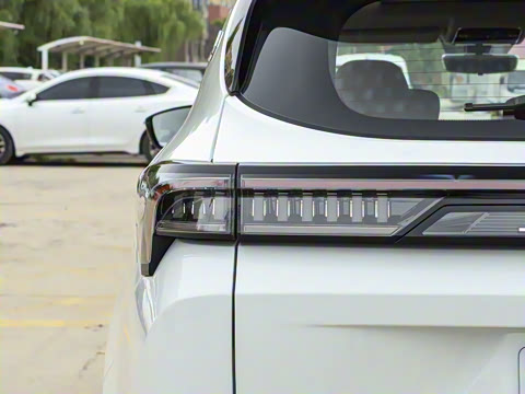 2025�� 1.5T ������ 5��