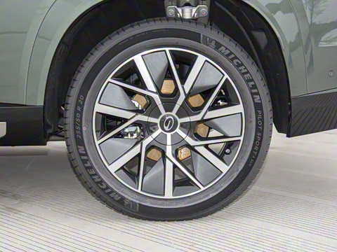 2025�� 180km Ultra ���������״��