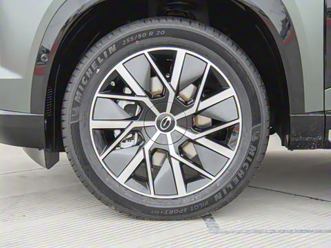 2025�� 180km Ultra ���������״��