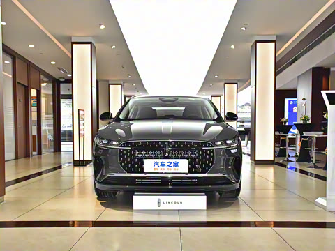 2025�� 2.0T ���а�