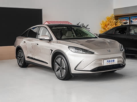 2025�� 735MAX 160kW