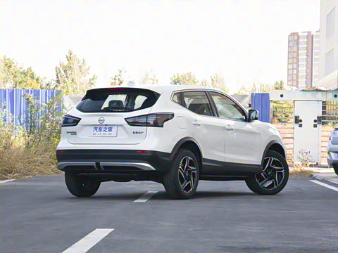 2025�� ���� 2.0L CVT XV+���Ȱ�