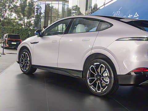 2025�� 725 �������� Max �콢��