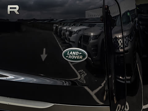 2025�� 3.0 L6 400PS ʢ���ӳ���