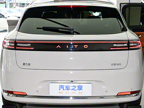 2025�� ����   Ultra ������