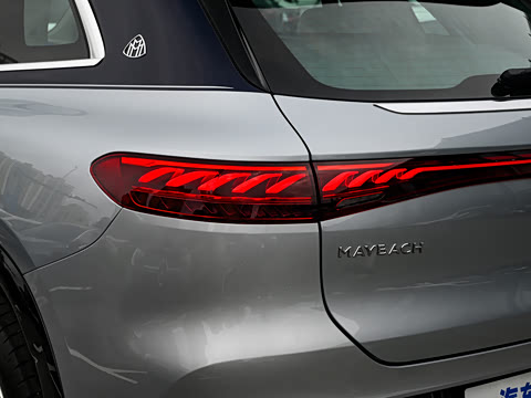 2024�� EQS 680 ���а�