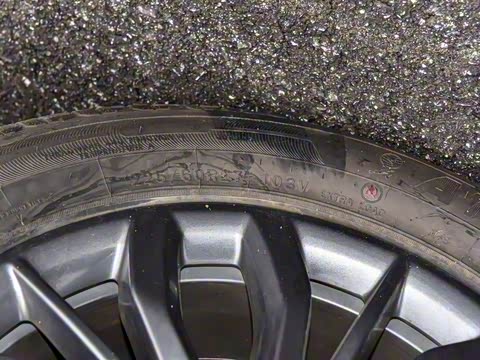 2025�� 2.0T ������