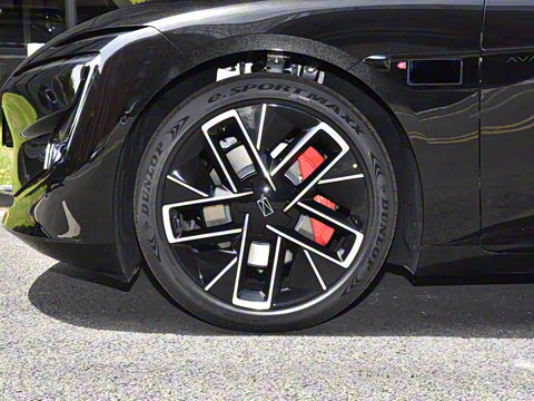 2025�� Ultra���������