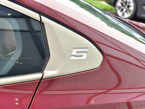 2024�� 525Li M�˶���װ