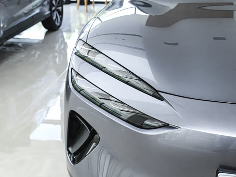 2025�� EV 605�캽Pro��