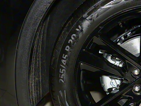 2025�� 2.0T EcoBoost E �춯 �˶���