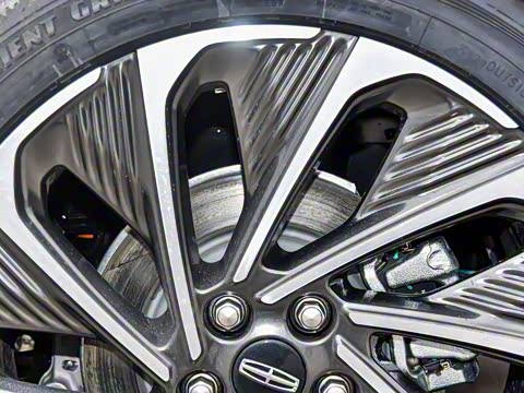 2025�� 2.0T ���ݻ춯��