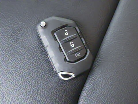 2025�� 2.0T ٪�޼�����̽����