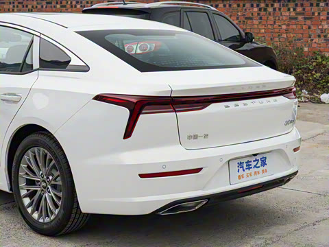 2025�� ��ҫ�� 1.5T ������