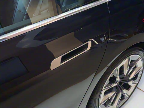 2023�� 740Li ������ ������װ