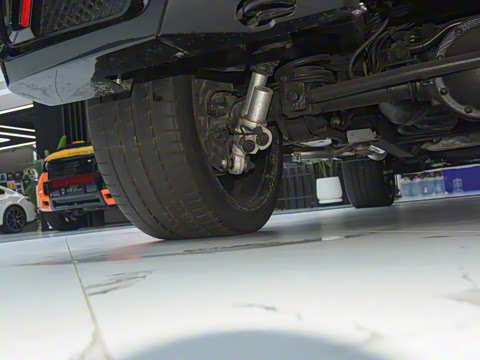 2025�� G770 R 4.0T ��ʿ