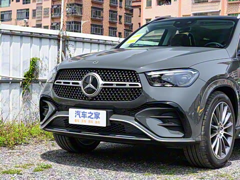 2025�� �Ŀ� GLE 450 4MATIC ������