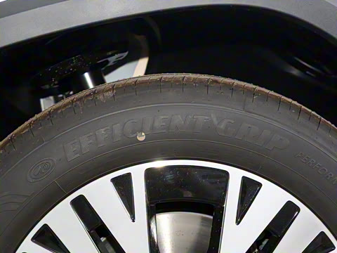 2025�� �Ŀ� GLA 220